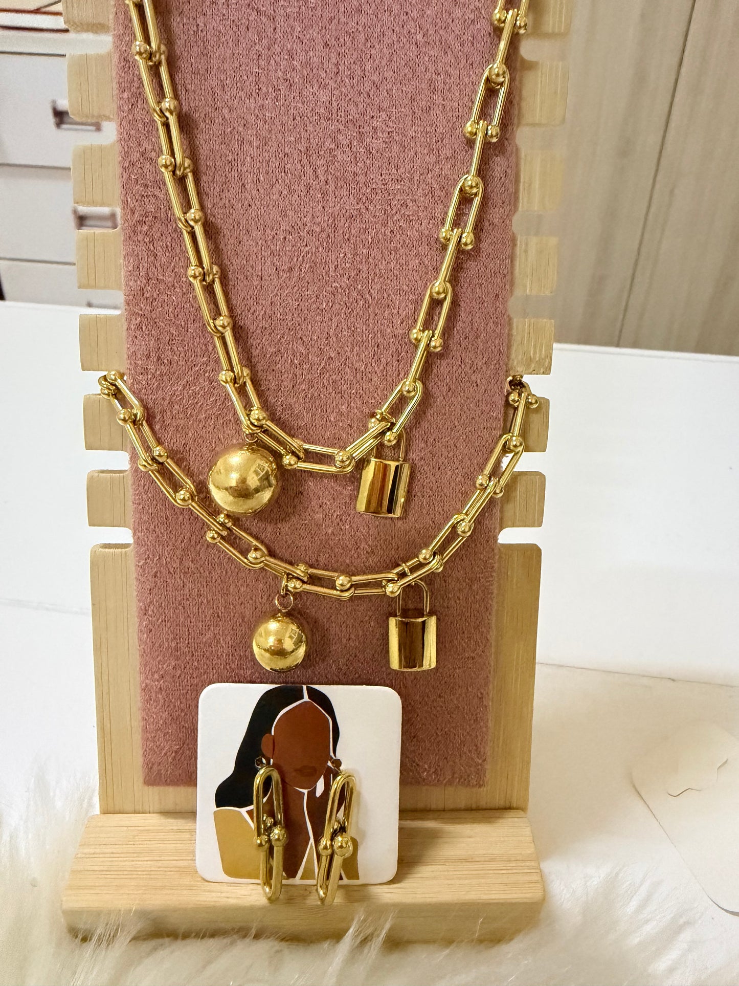 Hardwear Necklace Bracelet and Earrings Set
