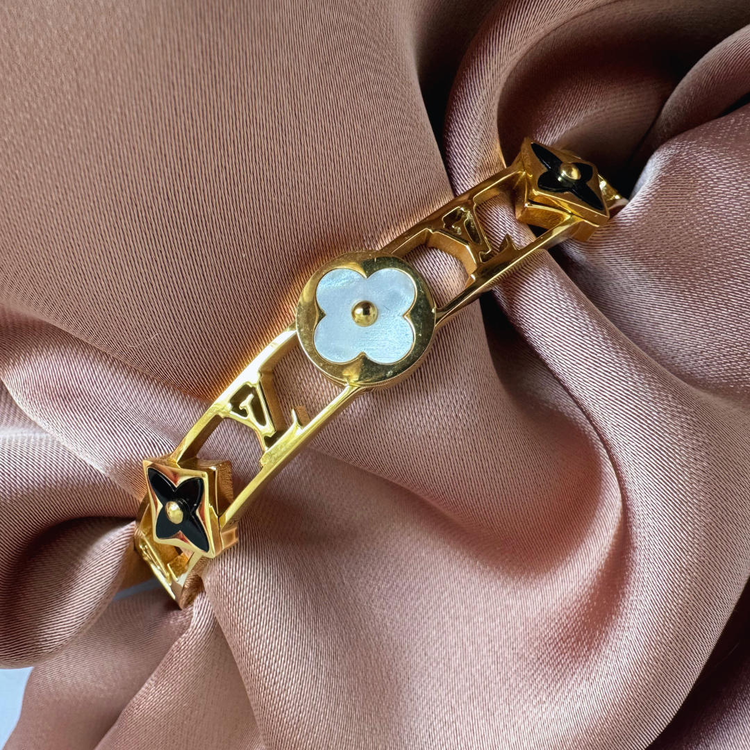 Floral Black and White Bangle