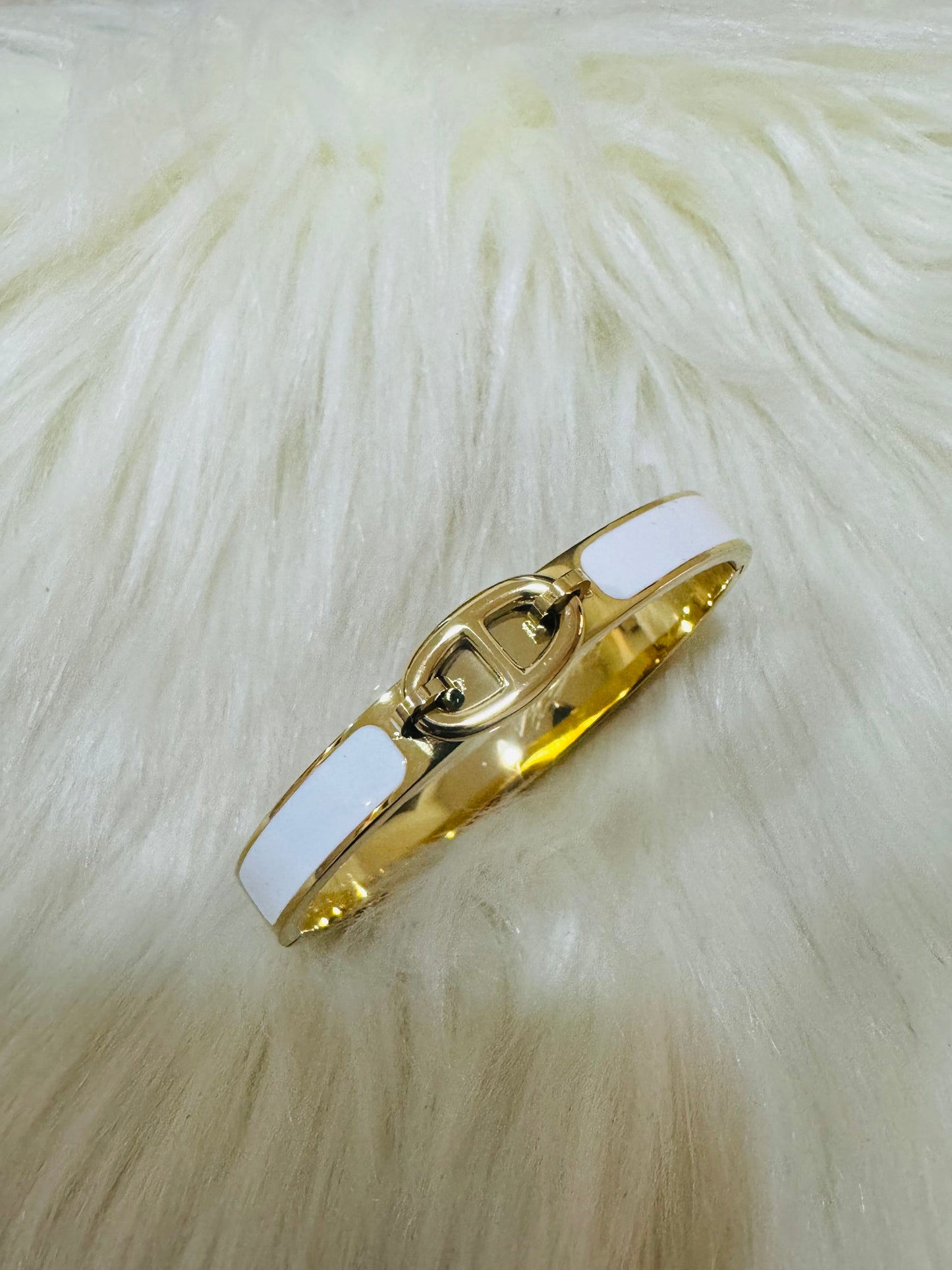 CC Bangle White