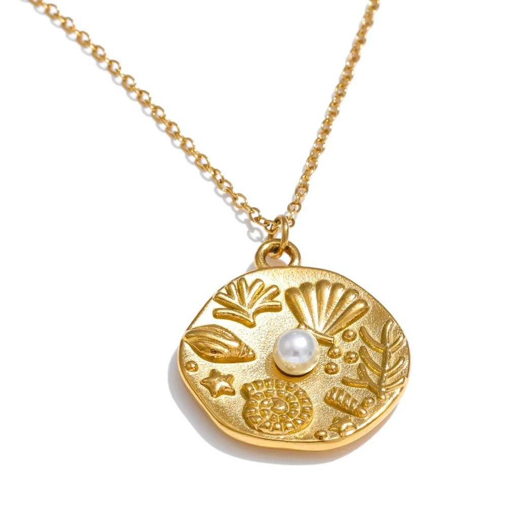 Ocean Style Round Pendant Necklace