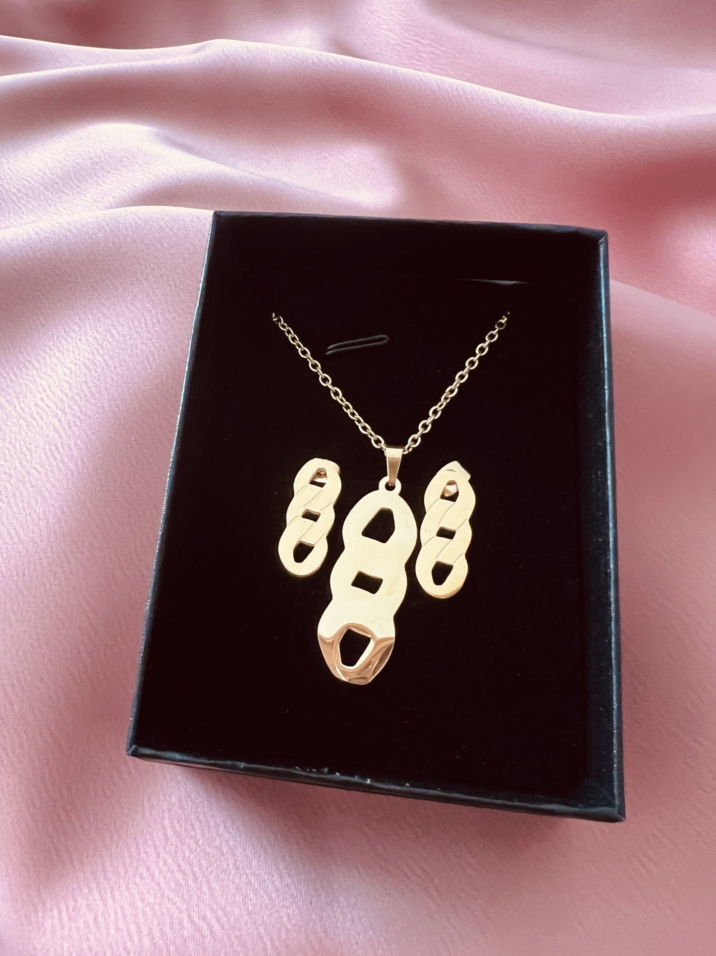 Chain Necklace and Earrings set