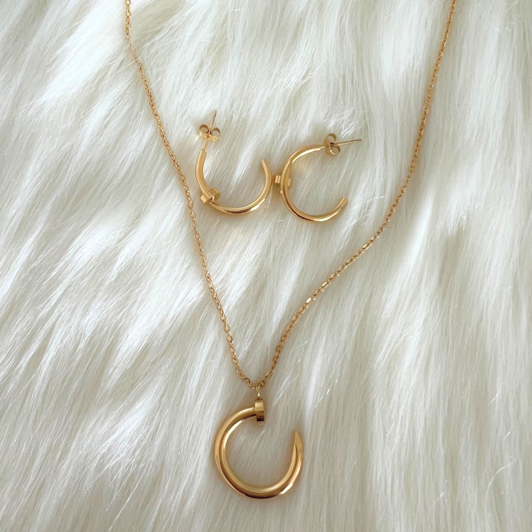 Nail Necklace and Earrings Set