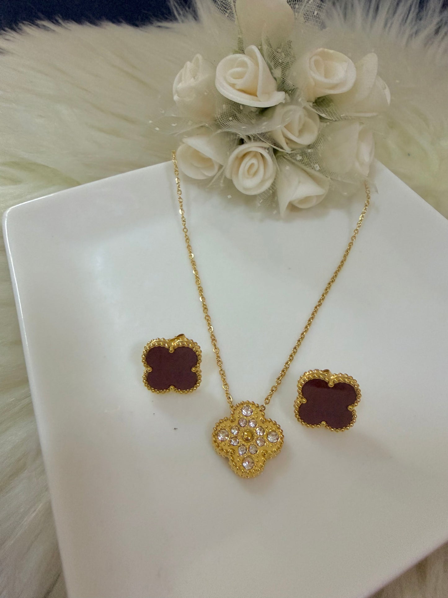 Four Leaf Clover Necklace and Earrings Set Red