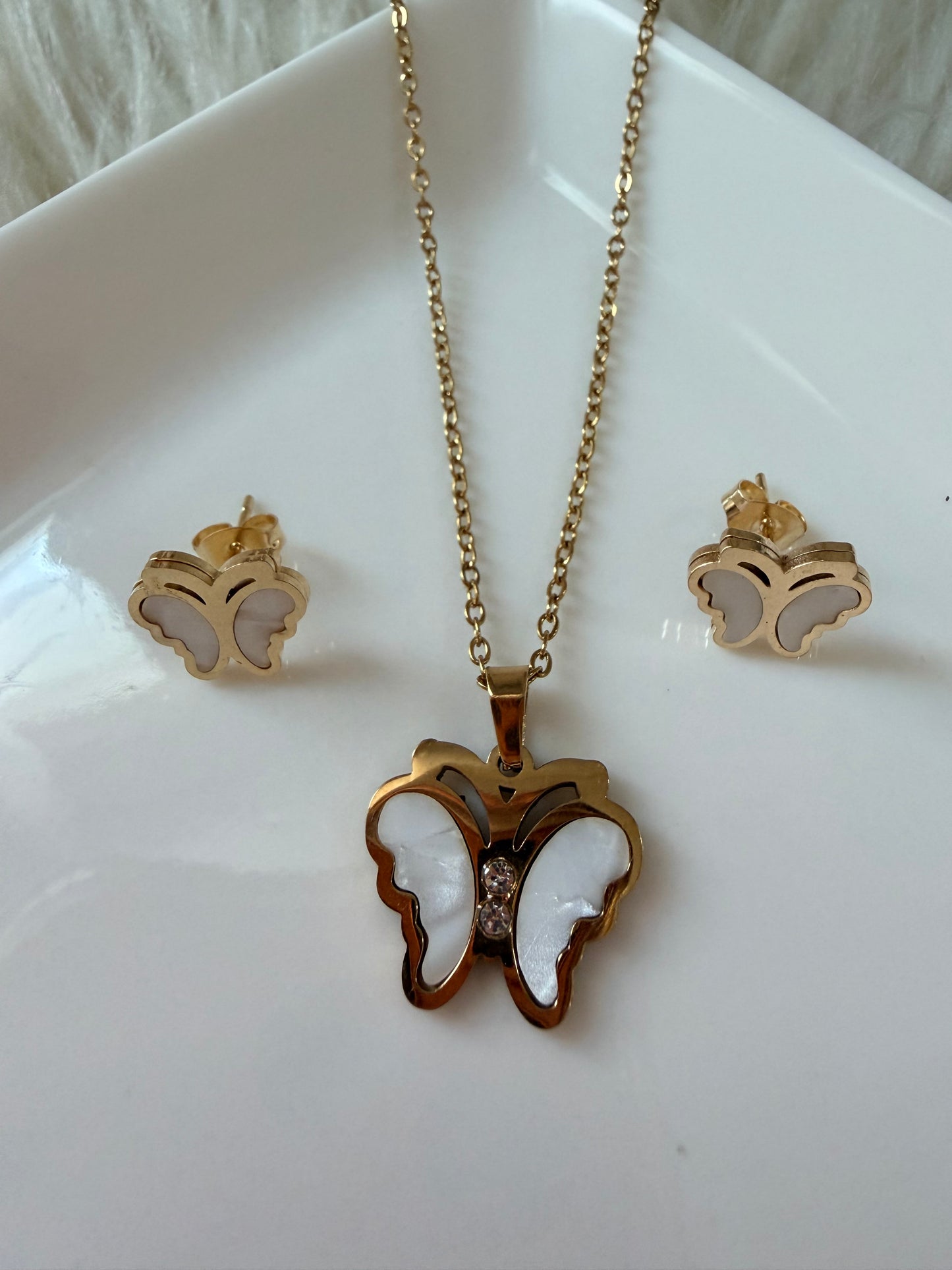 Butterfly Necklace and Earrings Set