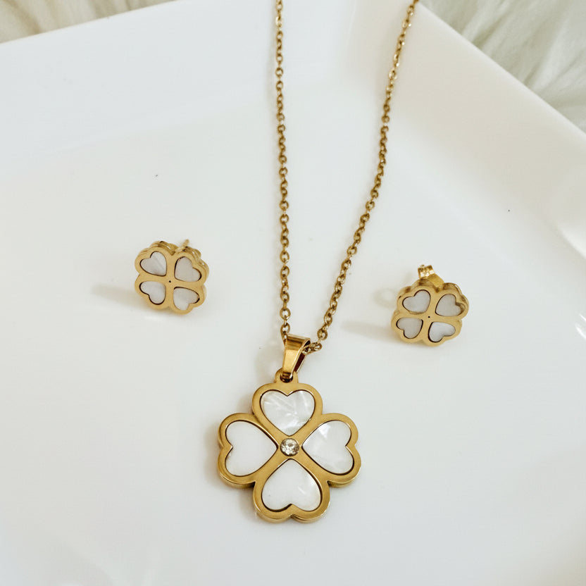 Lucky Clover Necklace and Earrings Set