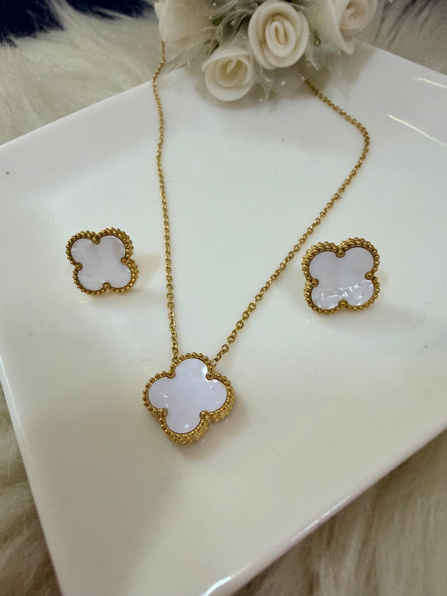Four Leaf Clover Necklace and Earrings Set White