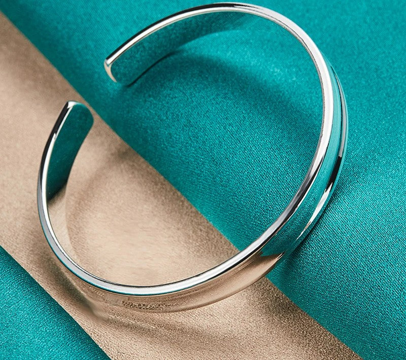 Phoebe 2 piece Bangle