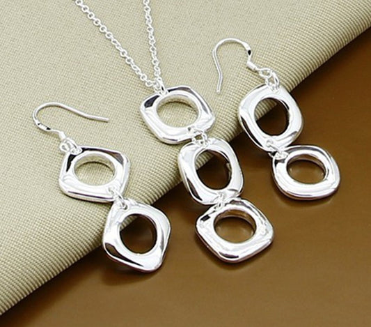 Clio Necklace and Earrings Set