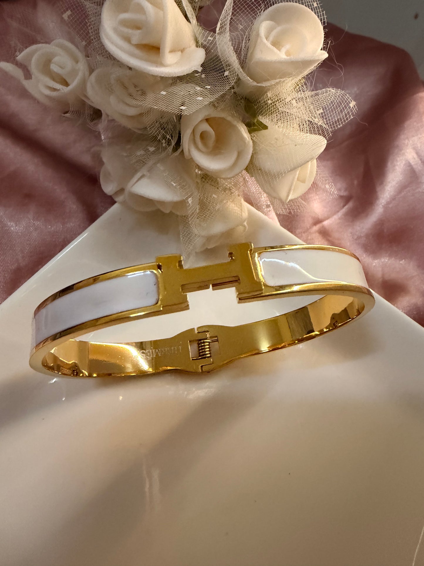 H White Enamel Bangle