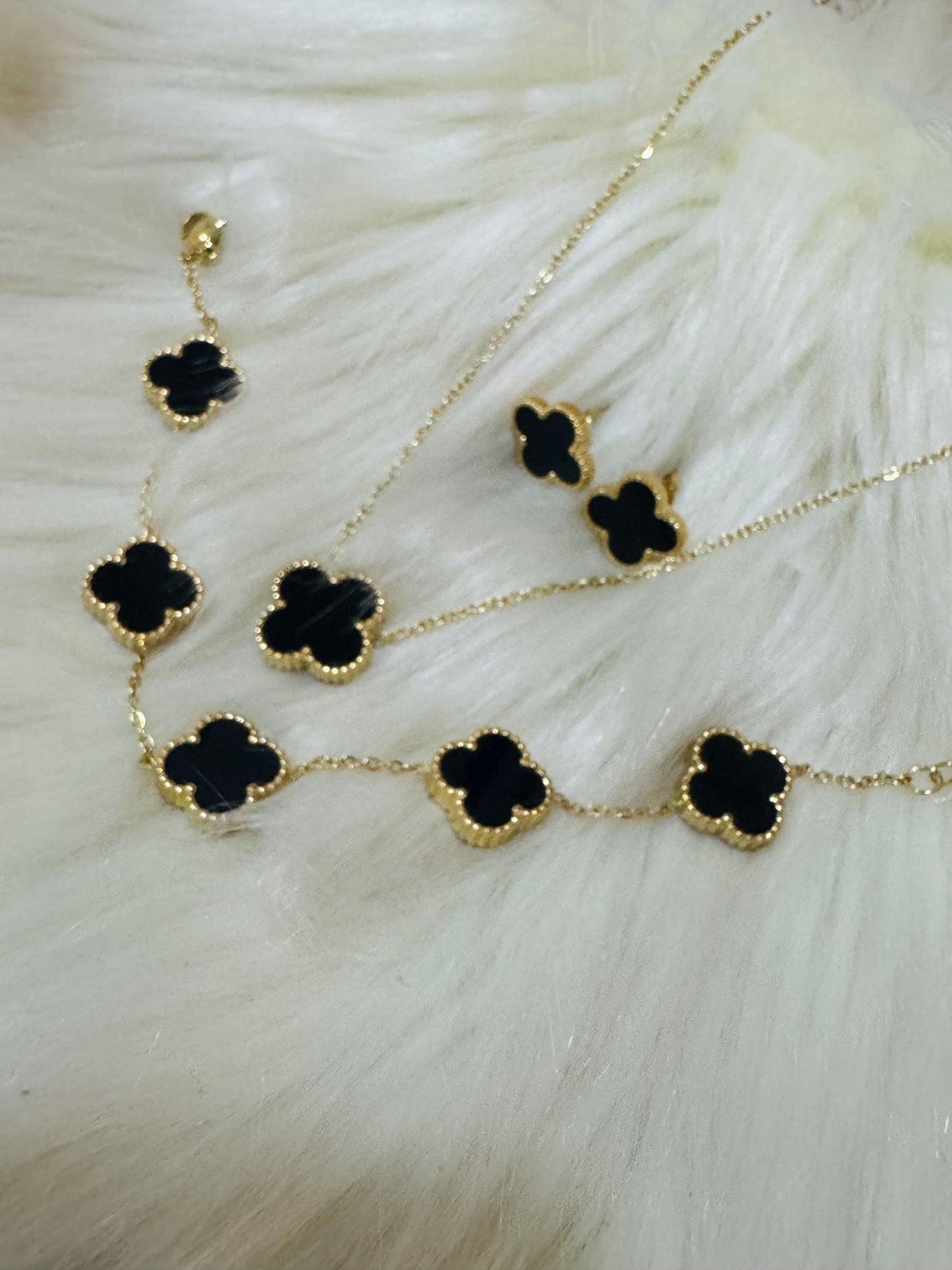 Four Leaf Clover Necklace, Bracelet and Earrings Set