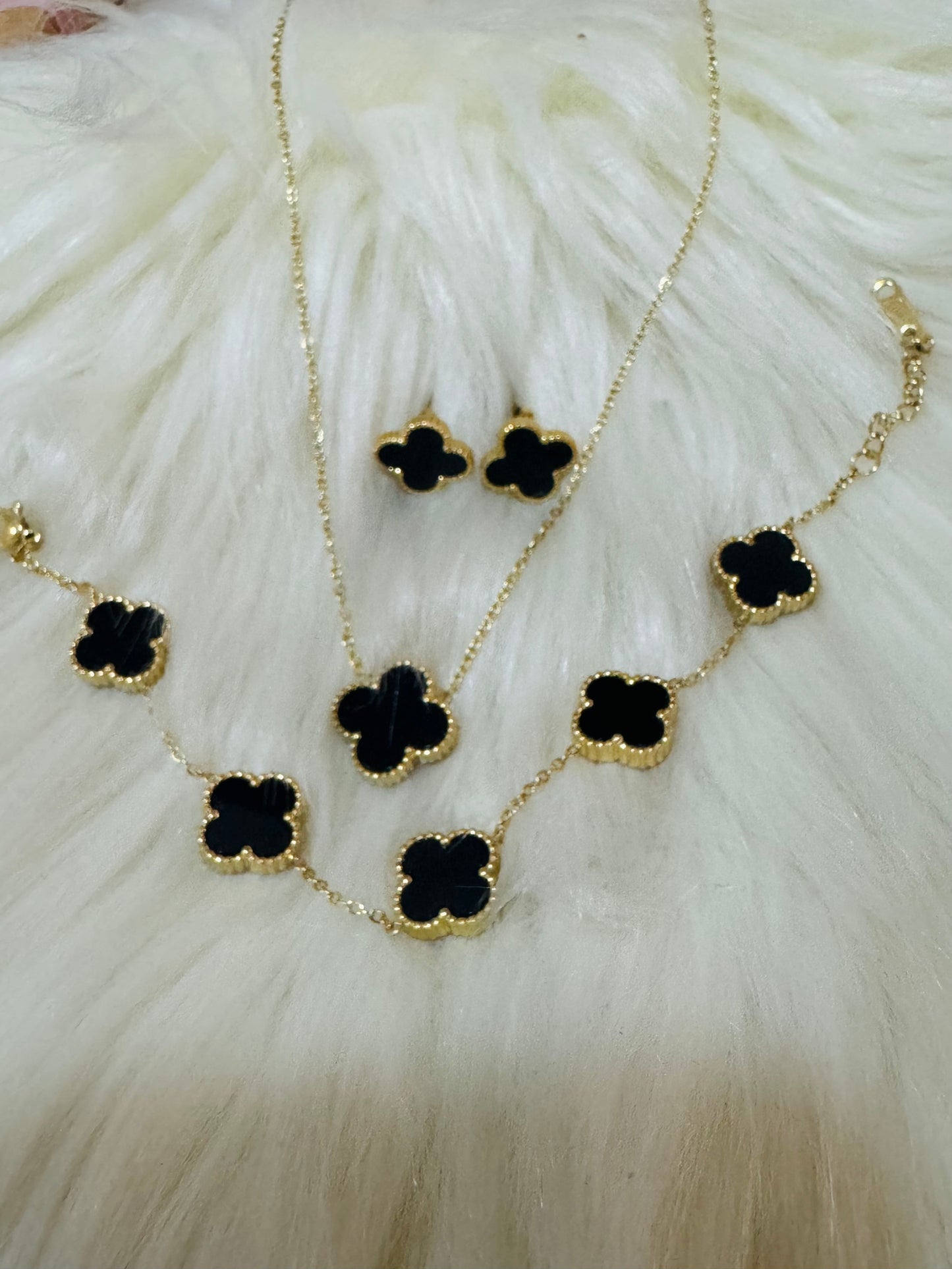 Four Leaf Clover Necklace, Bracelet and Earrings Set