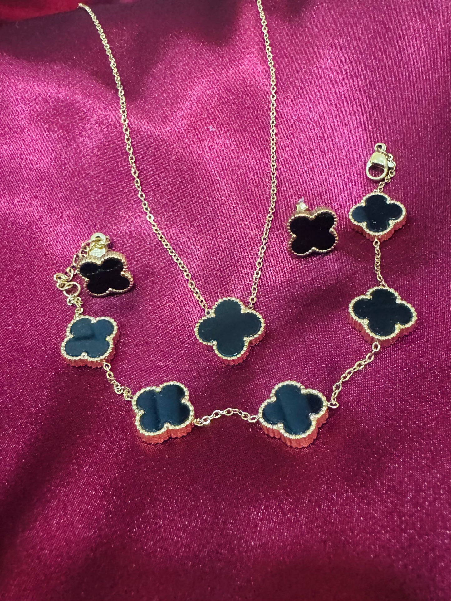 Four Leaf Clover Necklace, Bracelet and Earrings Set