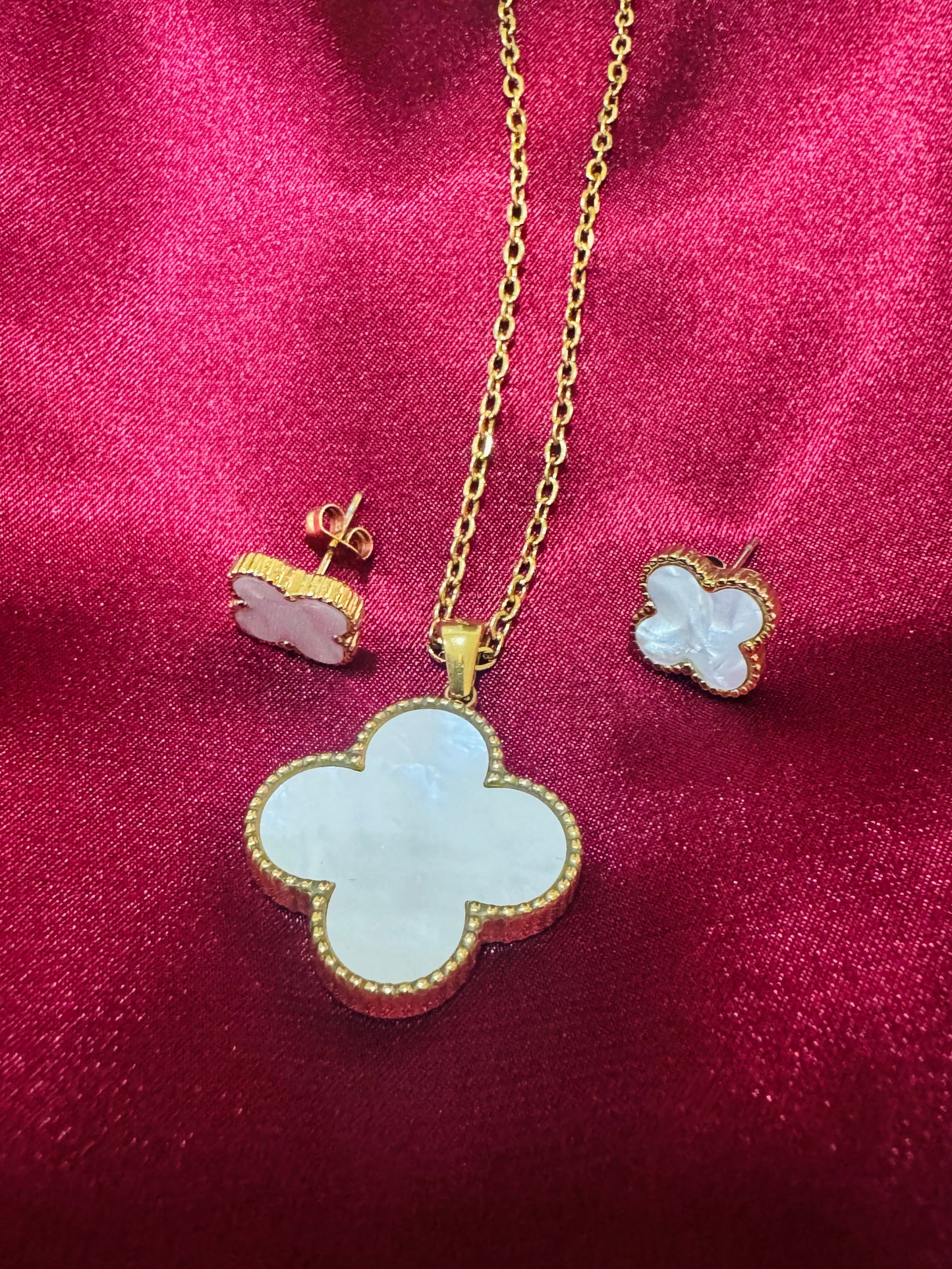 White Four Leaf Clover Necklace and Earrings Set