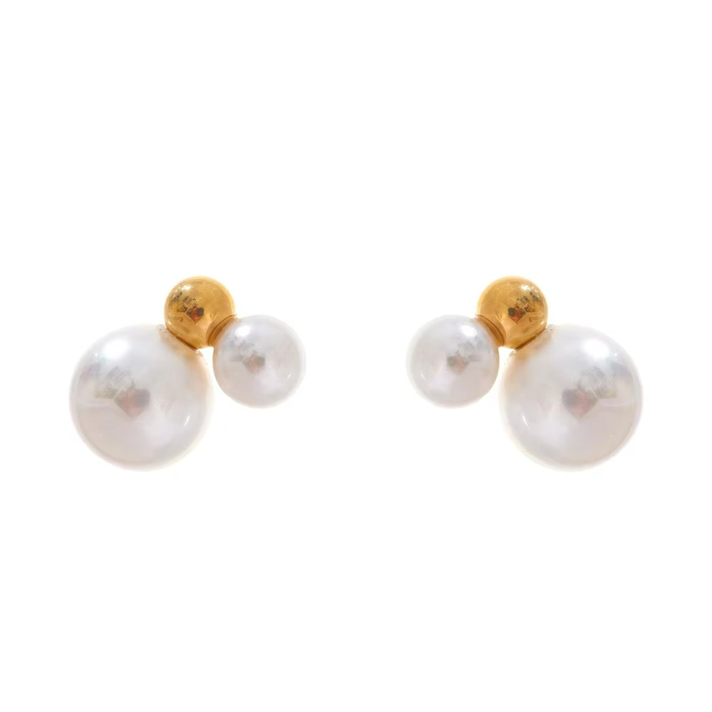 Pearls Round Stud Earrings