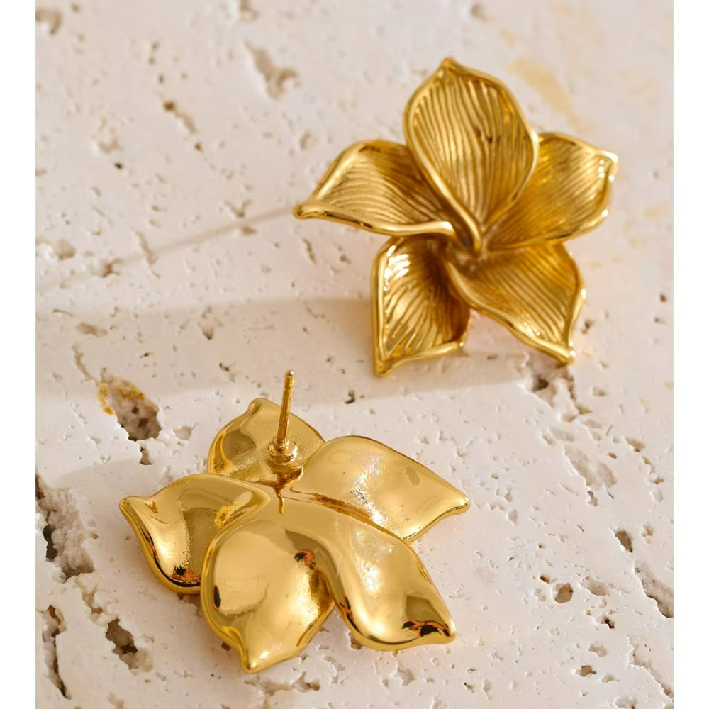 Flower Petals Stud Earrings