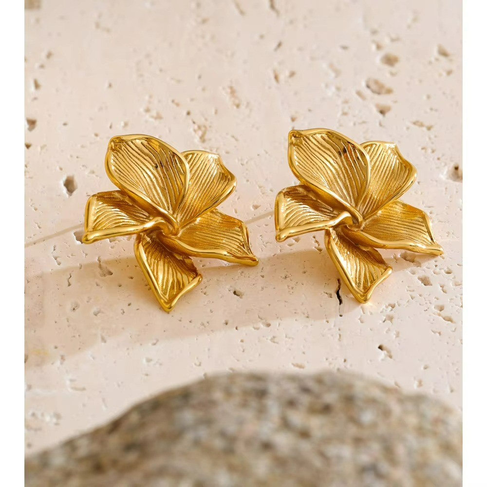 Flower Petals Stud Earrings