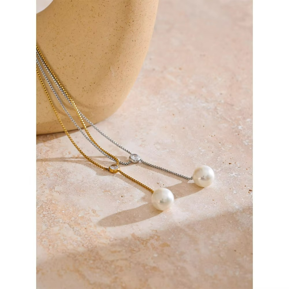 Pearl Drop Necklace