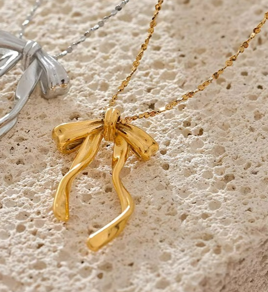 Bow Knot Pendant Necklace