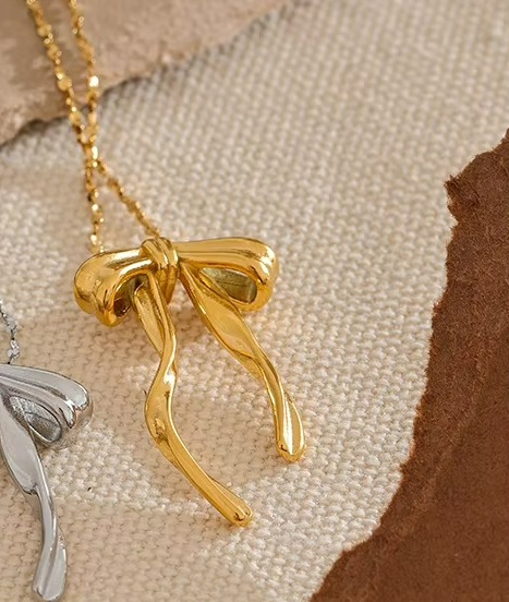 Bow Knot Pendant Necklace