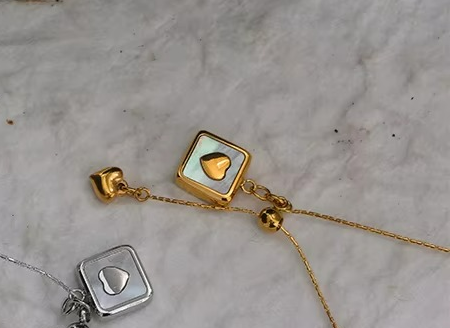 Square Heart Shell Pendant Necklace