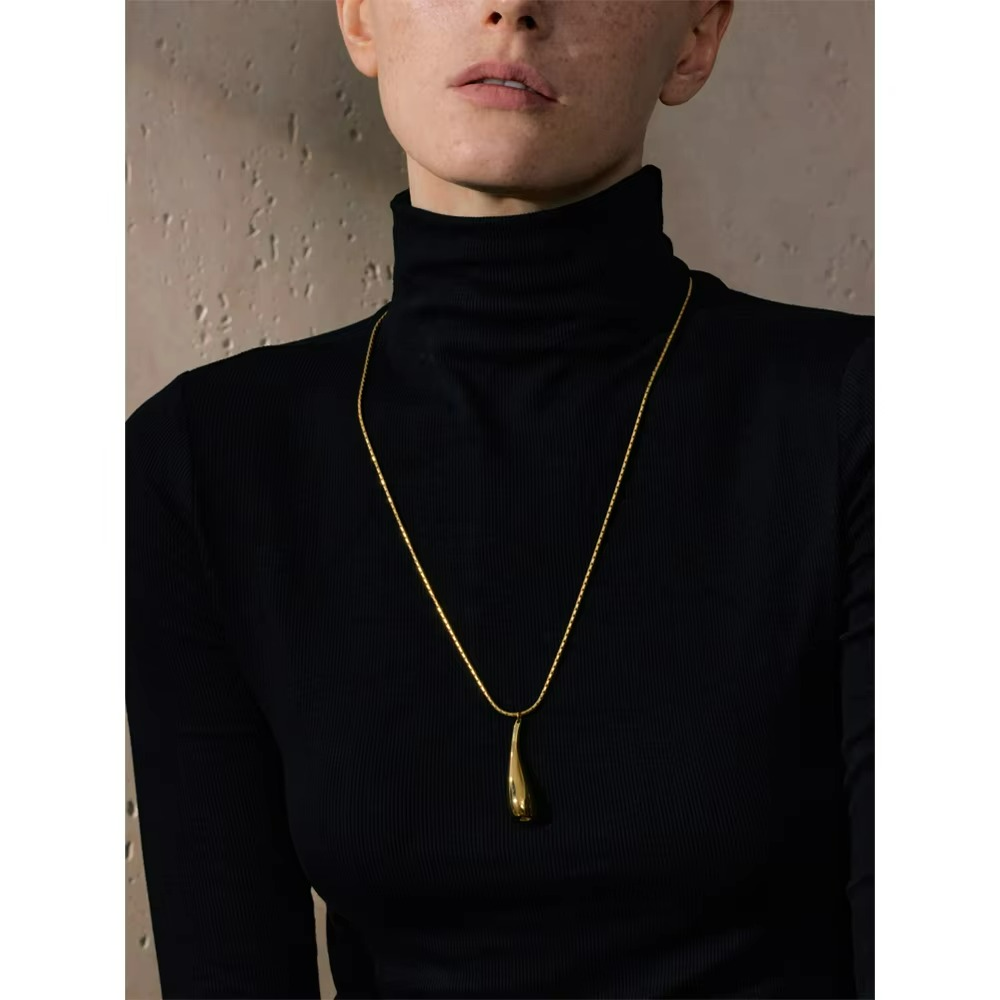 Water Drop Pendant Necklace