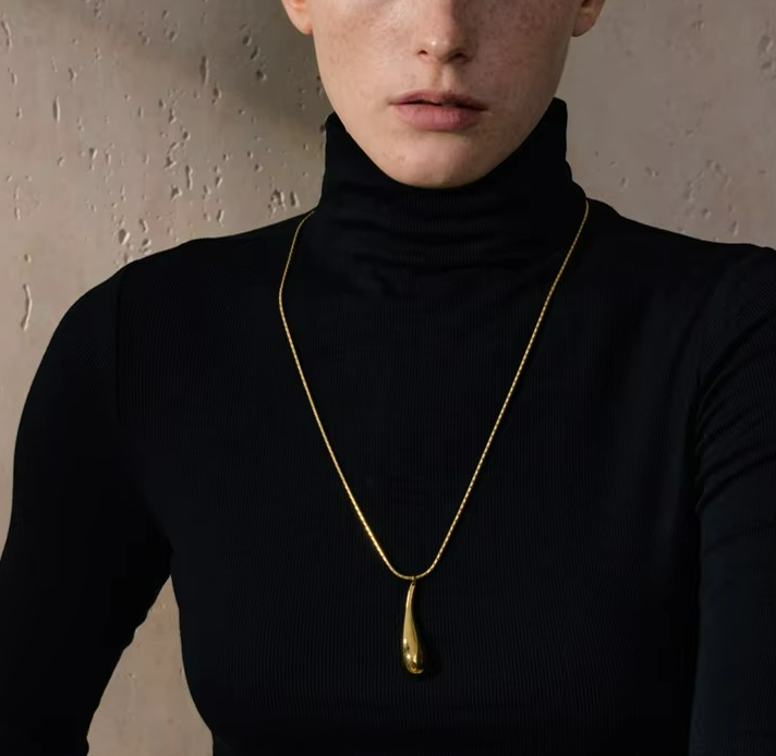 Water Drop Pendant Necklace