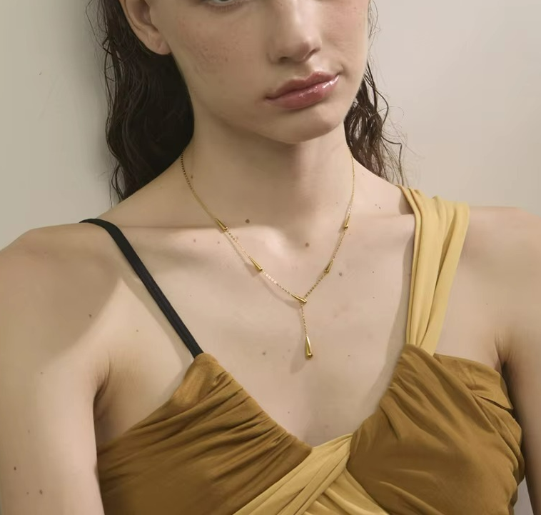 Water Drop Pendant Necklace
