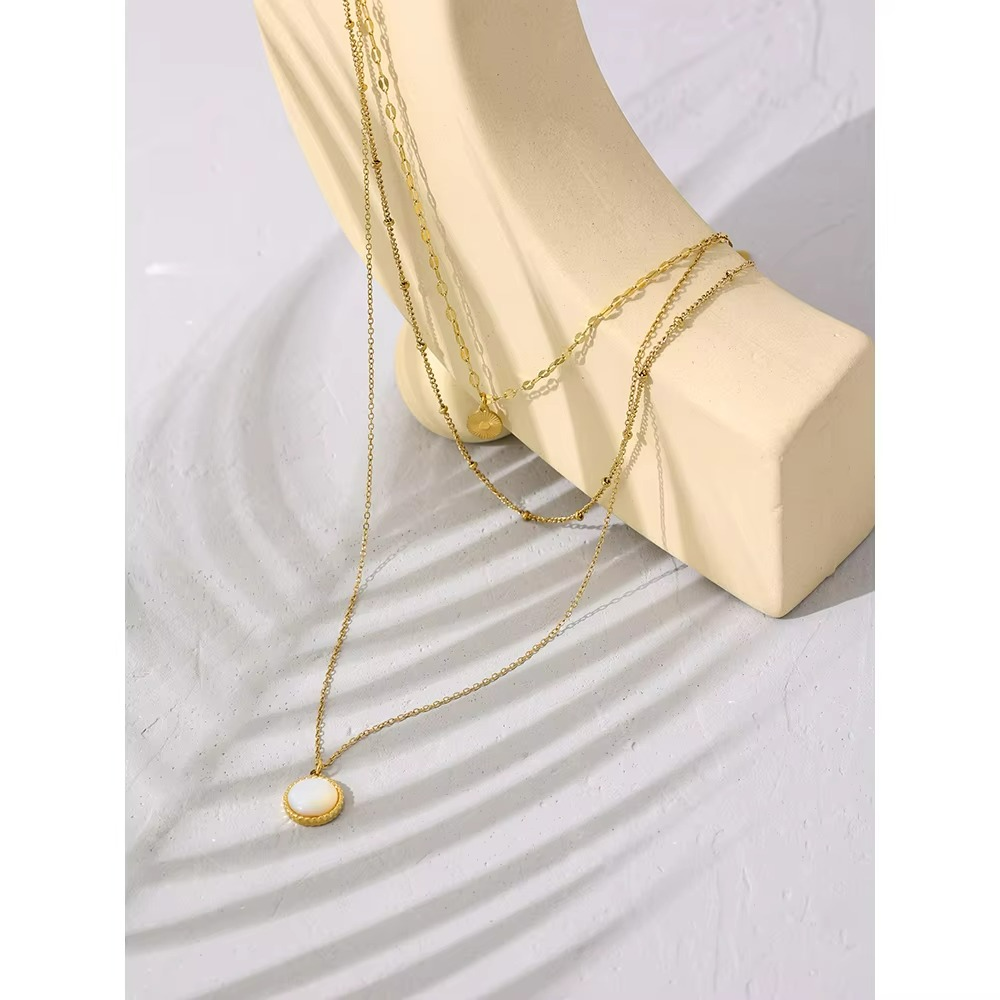 Bohemian Round Pendant Necklace