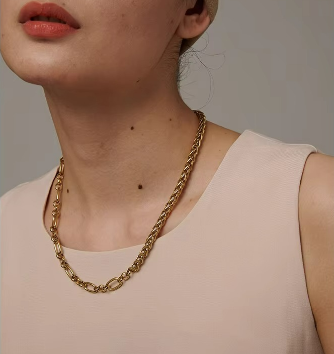 Moira Chain Necklace