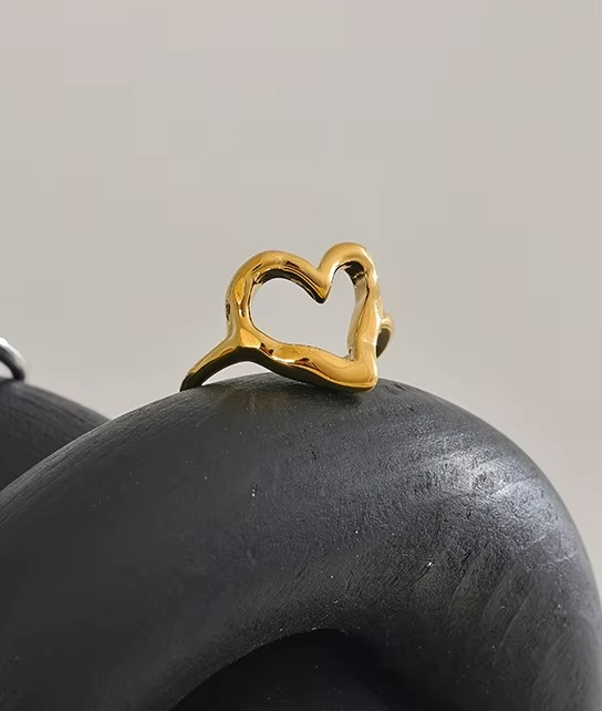 Minimalist Hollow Heart Ring