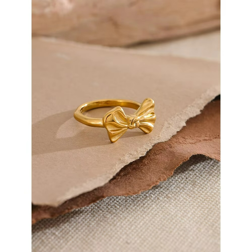 Bow Ring