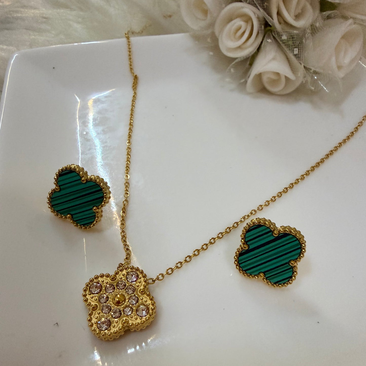 Four Leaf Clover Necklace and Earrings Set Green