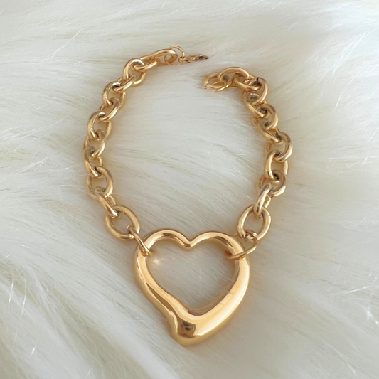 Hollow Heart Chain Bracelet