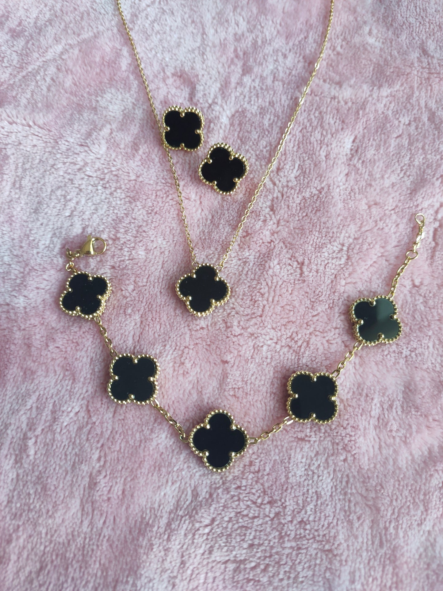 Four Leaf Clover Necklace, Bracelet and Earrings Set