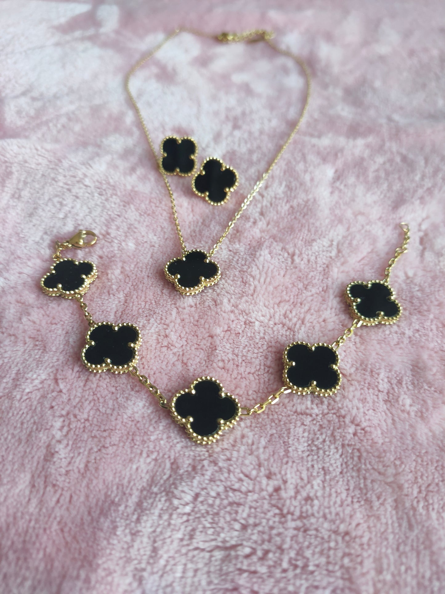 Four Leaf Clover Necklace, Bracelet and Earrings Set