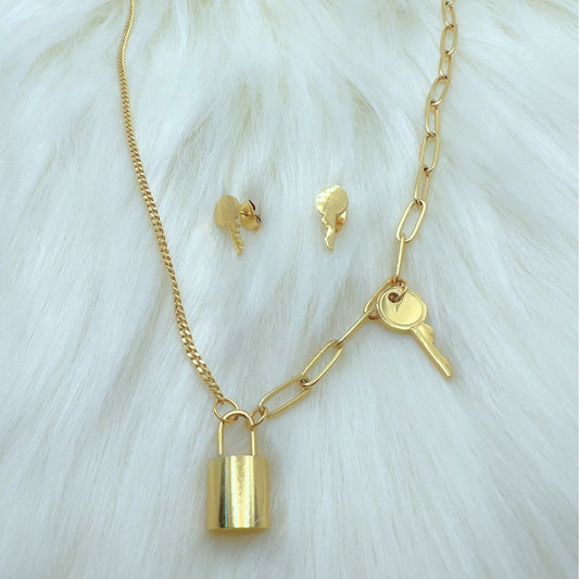 Keylock Necklace and Earrings set